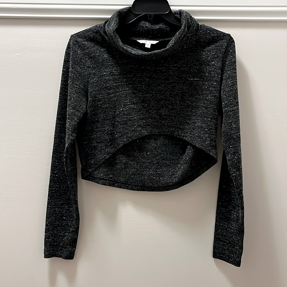 Cabi #945 Glee Cropped Cowl Neck Top